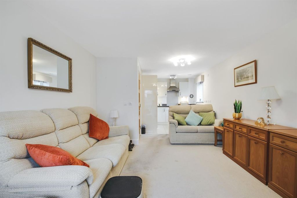 Additional image 12 of 1 bed flat for saleAlbion Road, Bexleyheath DA6