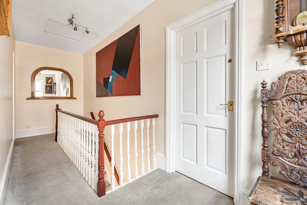 Additional image 9 of 4 bed end terrace house for saleKings Road, Berkhamsted, Hertfordshire HP4