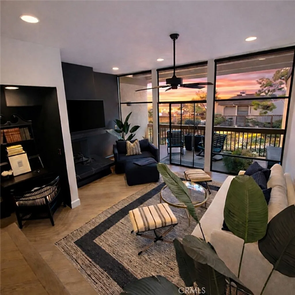 Additional image 2 of 6112 Marina Pacifica Drive N, Long Beach, CA 90803