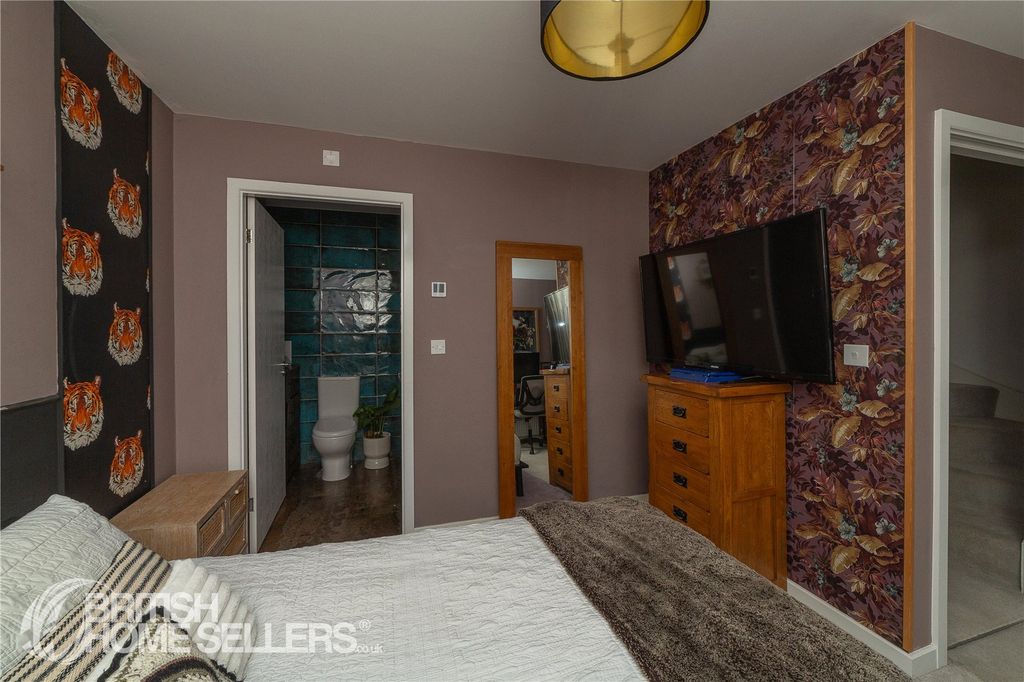 Additional image 17 of 4 bed end terrace house for saleWoodyard Avenue, Chesterfield, Derbyshire S41