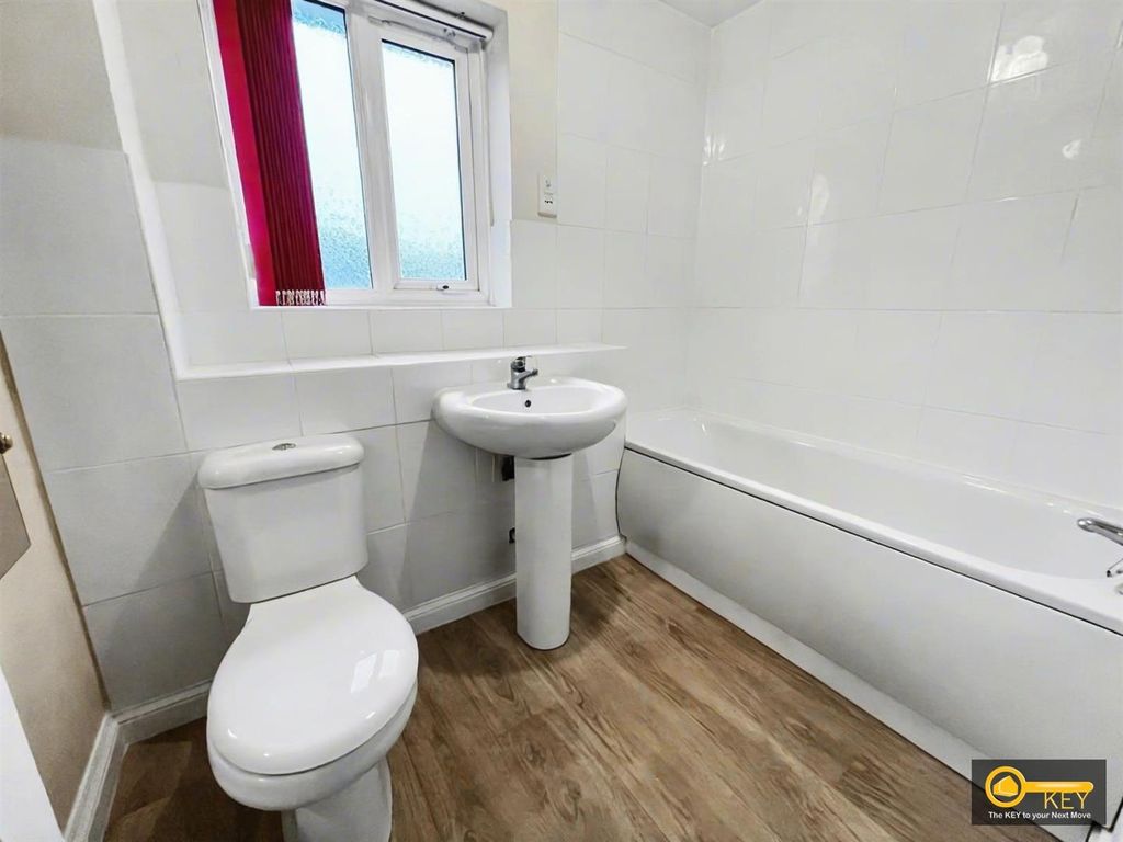 Additional image 3 of 1 bed property for saleWatersbridge Gardens, Nuneaton CV10