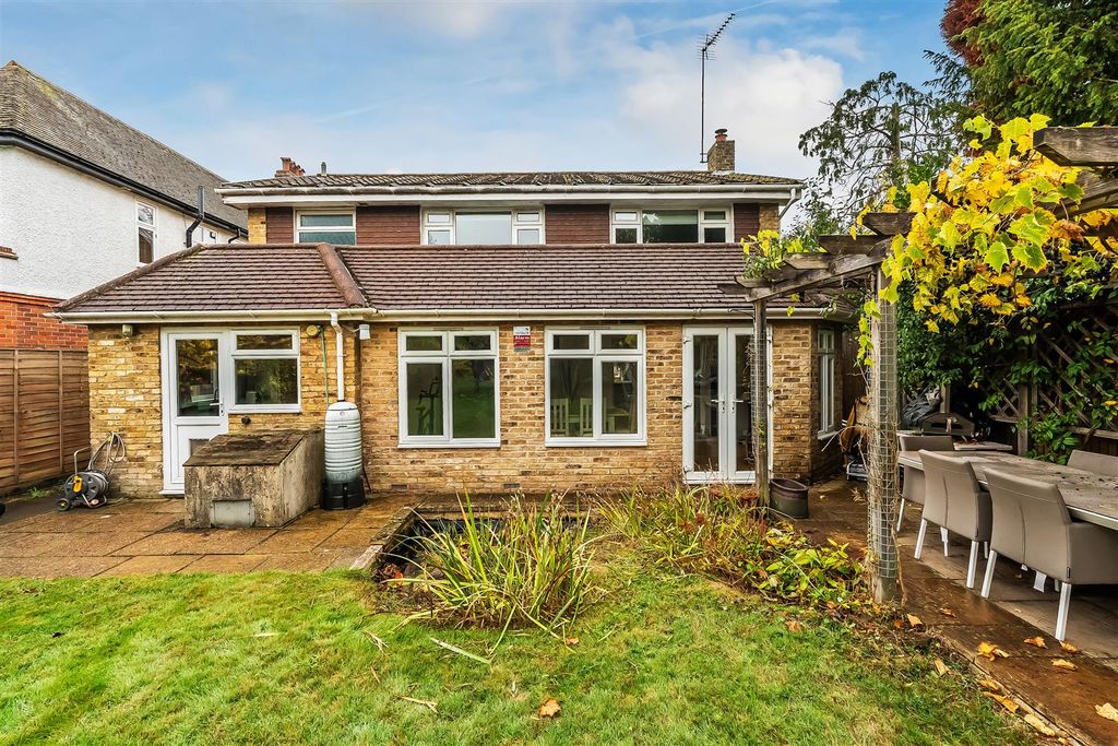 Additional image 36 of 4 bed detached house for saleAgates Lane, Ashtead KT21