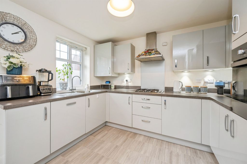 Additional image 2 of 3 bed terraced house for saleLitton Croft, Ashbourne DE6