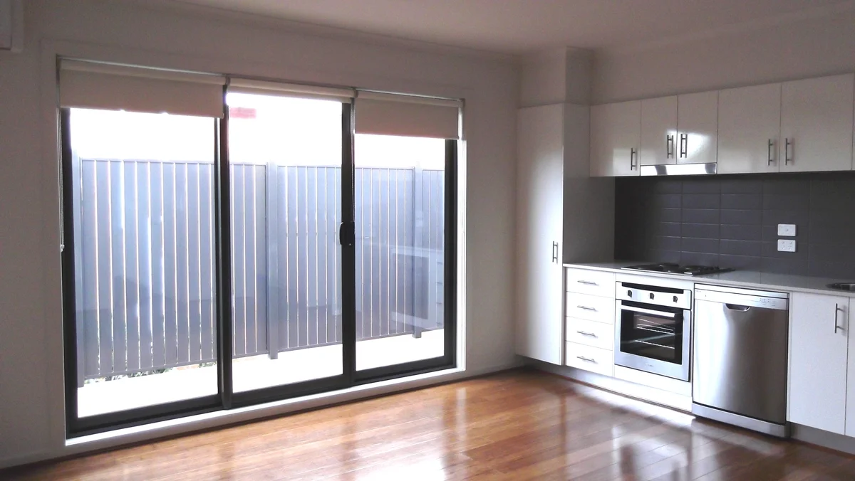 13/17 Holloway Street, Ormond VIC 3204 photo 3