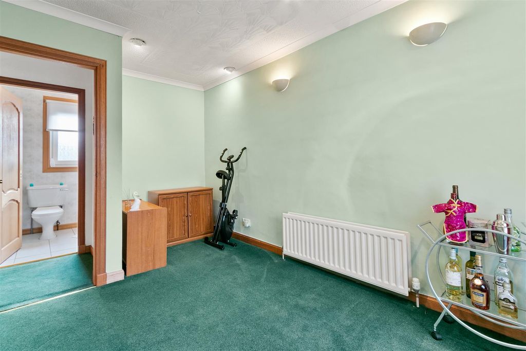 Additional image 11 of 4 bed semi-detached house for saleLomond Drive, Dumbarton G82