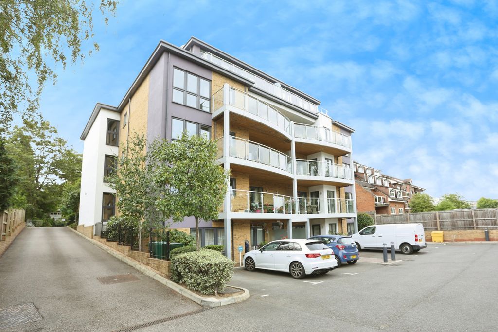 Additional image 5 of 2 bed flat for sale57 Albemarle Road, Beckenham BR3