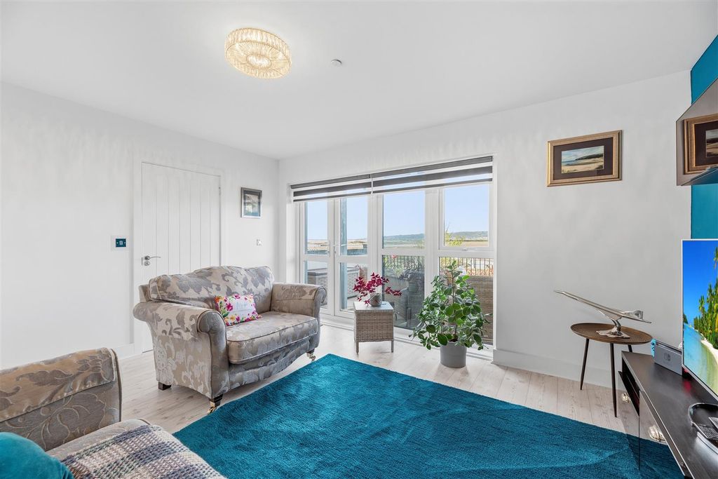 Additional image 7 of 5 bed town house for saleBwlchygwynt, Llanelli SA15