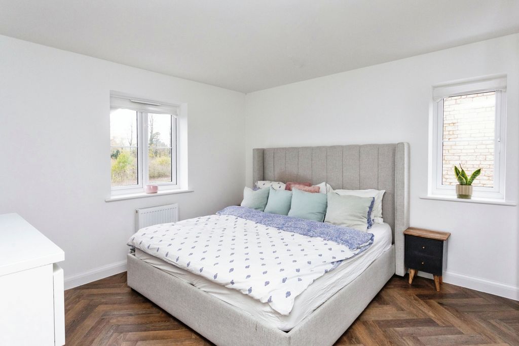 Additional image 13 of 4 bed detached house for saleRomford Close, Bicester OX26