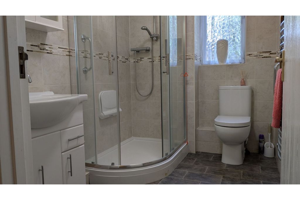 Additional image 18 of 1 bed flat for saleHigh Street, Abbots Langley WD5