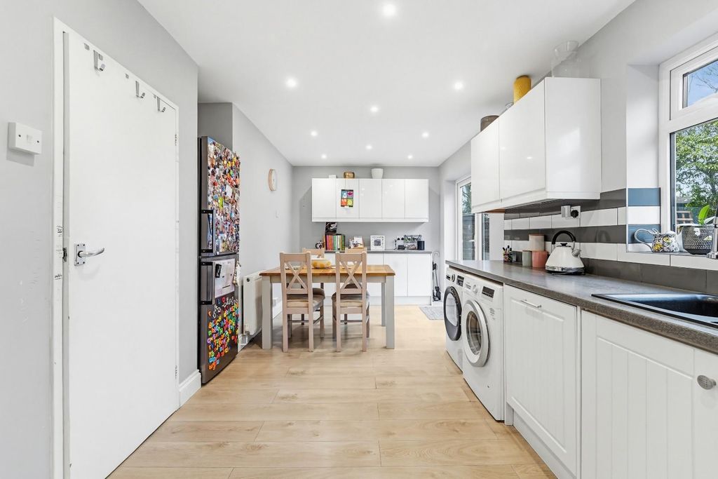 Additional image 5 of 4 bed end terrace house for saleThornfield Road, Banstead SM7