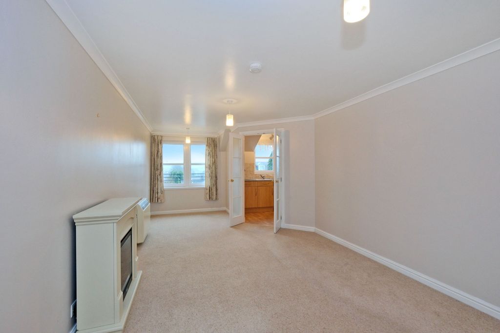 Additional image 7 of 1 bed flat for saleKirk Brae, Cults, Aberdeen AB15