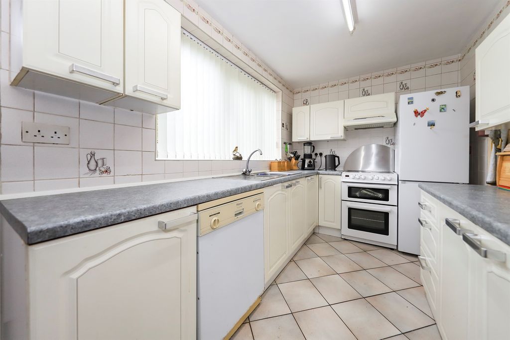 Additional image 3 of 3 bed detached bungalow for saleRounds Road, Coseley, Bilston WV14