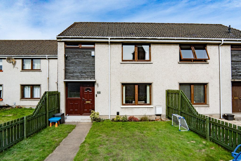 3 bed terraced house for saleKirkside, Alness IV17