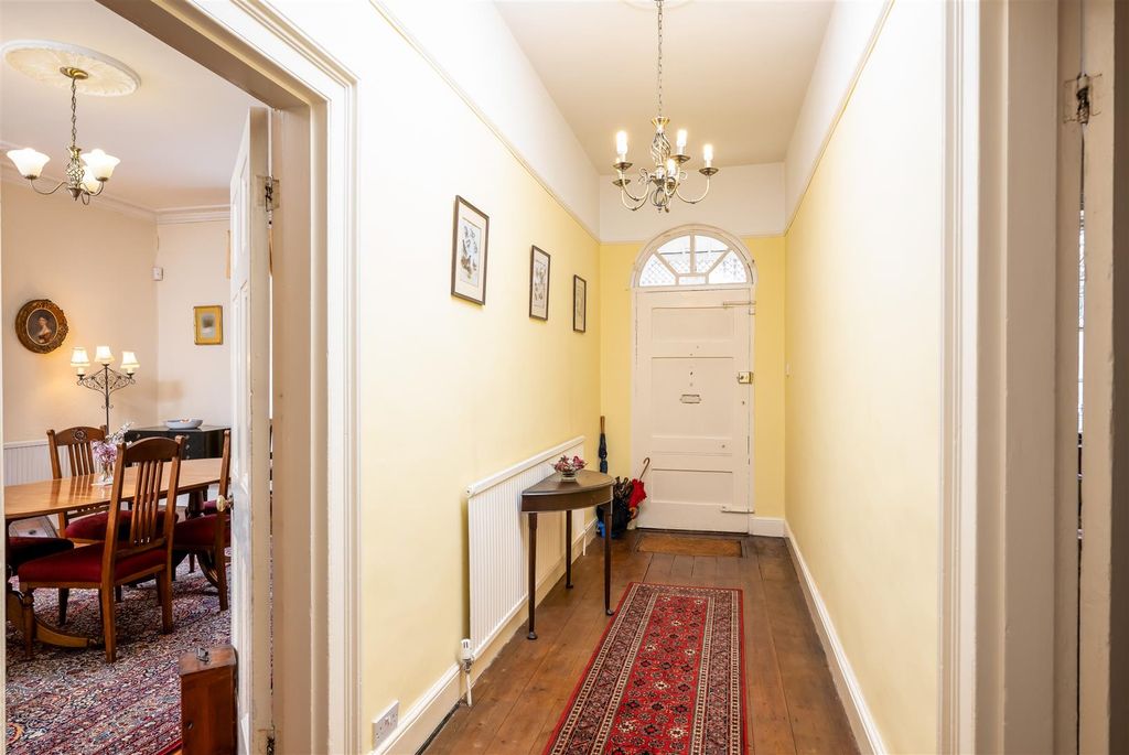 Additional image 9 of 8 bed semi-detached house for saleThe Crescent, Bedford MK40