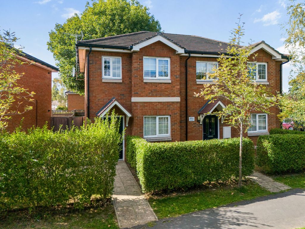Additional image 13 of 2 bed maisonette for saleBroomfield Rise, Abbots Langley WD5
