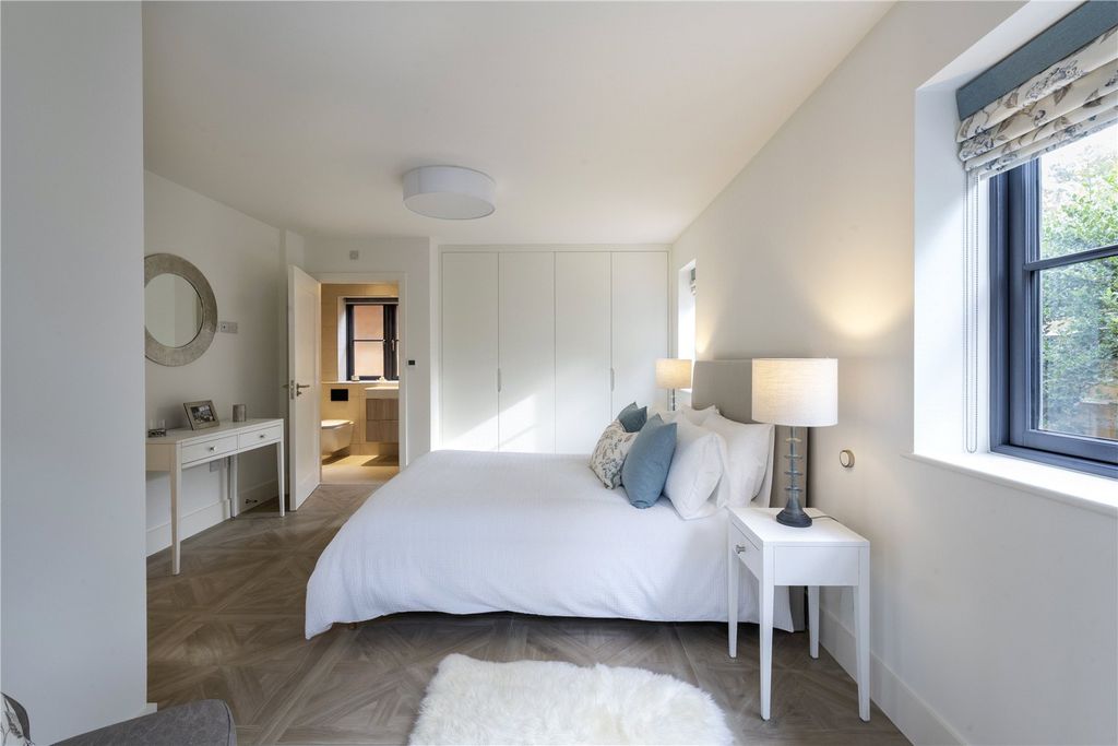 Additional image 13 of 2 bed detached house for saleThe Gatehouse, Millwood, Emsworth, West Sussex PO10