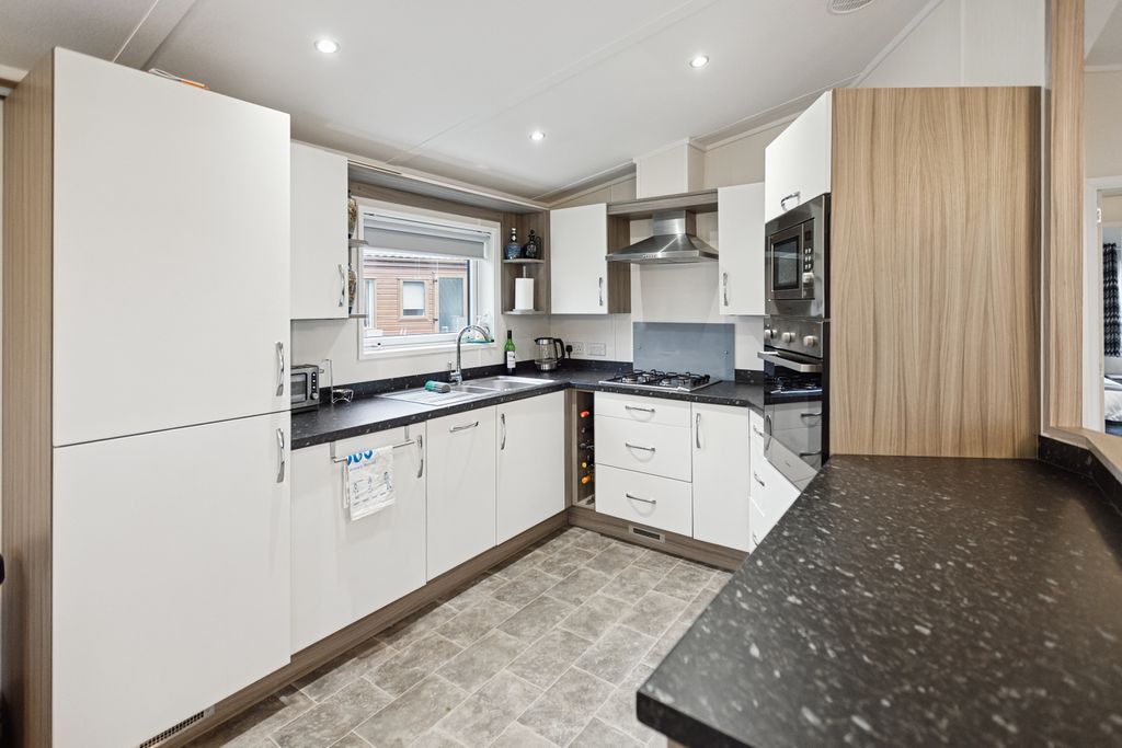 Additional image 3 of 2 bed town house for saleFishcross, Alloa FK10