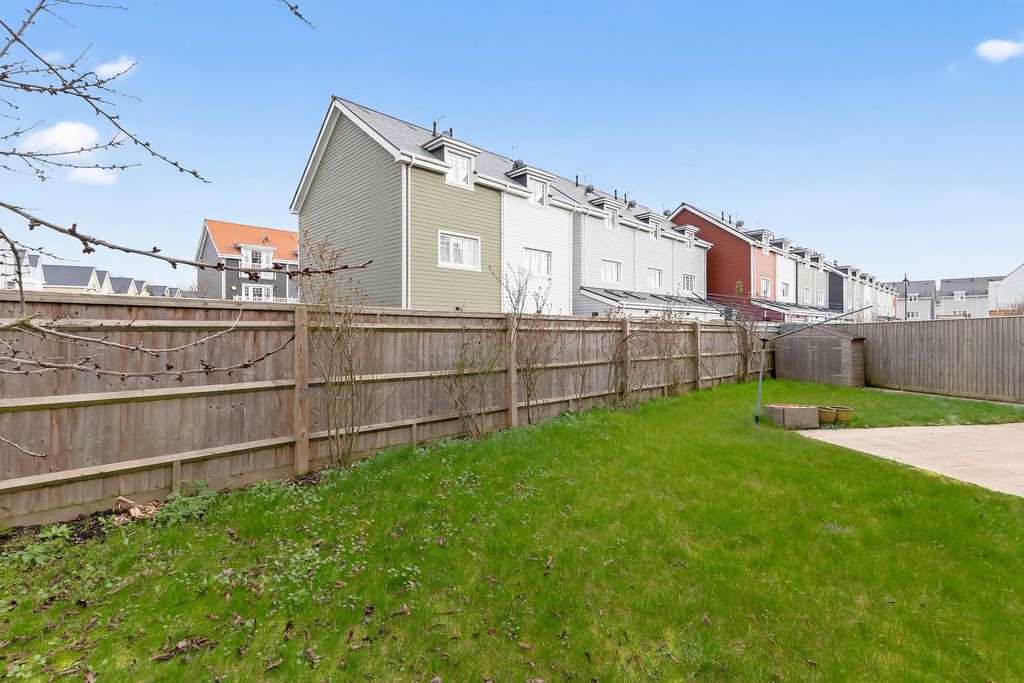 Additional image 19 of 5 bed semi-detached house for saleChamplain Street, Reading RG2