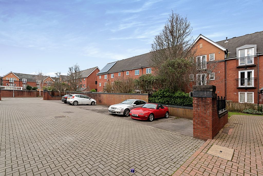 Additional image 13 of 2 bed flat for saleHalliard Court, Barquentine Place, Cardiff CF10