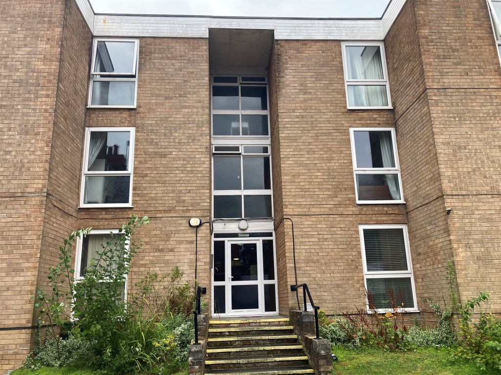2 bed flat for saleAcrefield Road, Birkenhead CH42
