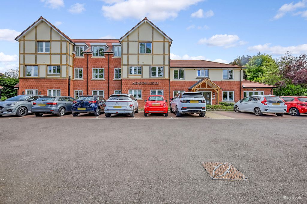 Additional image 17 of 1 bed flat for saleLaindon Road, Billericay CM12