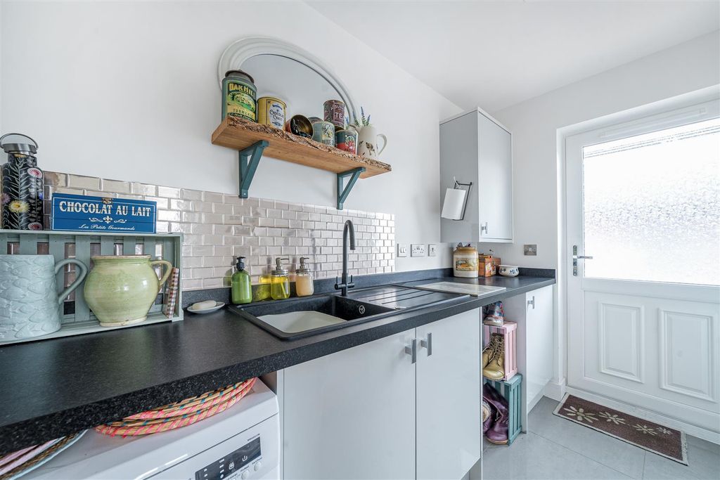 Additional image 5 of 3 bed detached bungalow for saleLlys Tirnant, Tycroes, Ammanford SA18