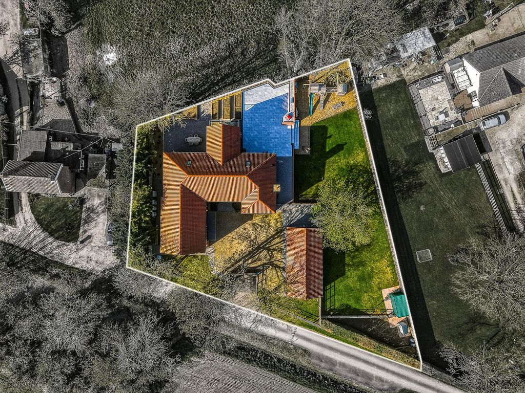 Additional image 47 of 6 bed detached house for saleFiddlers Green, Attleborough NR17
