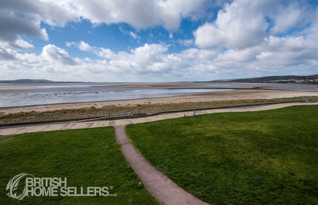 Additional image 10 of 2 bed flat for salePentre Doc Y Gogledd, Llanelli, Carmarthenshire SA15