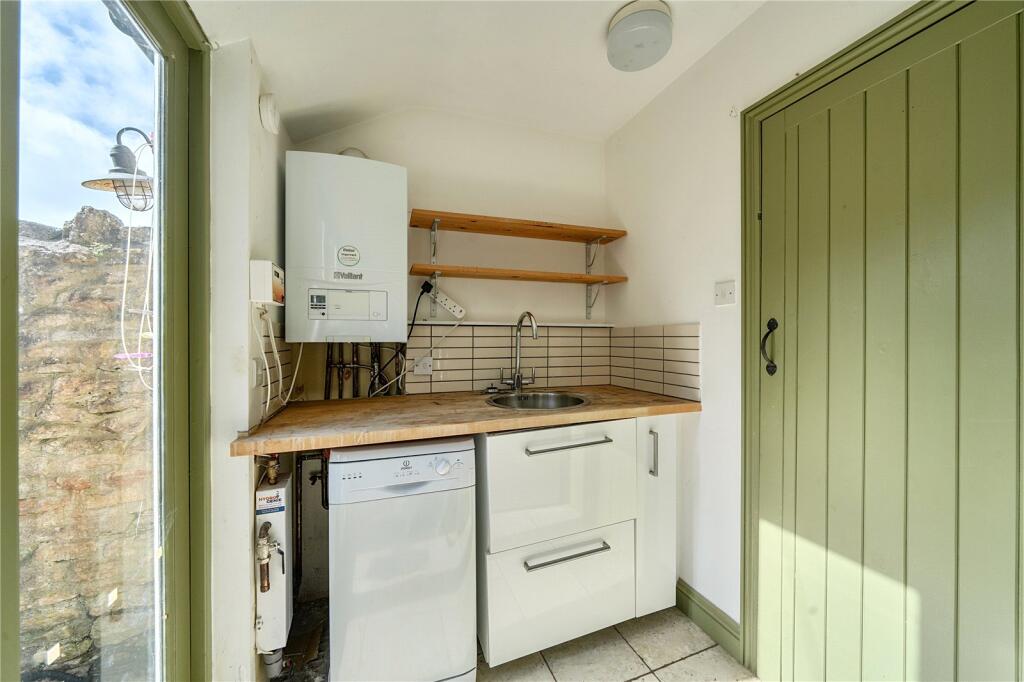 Additional image 9 of St. Thomas Terrace, Wells, Somerset, BA5