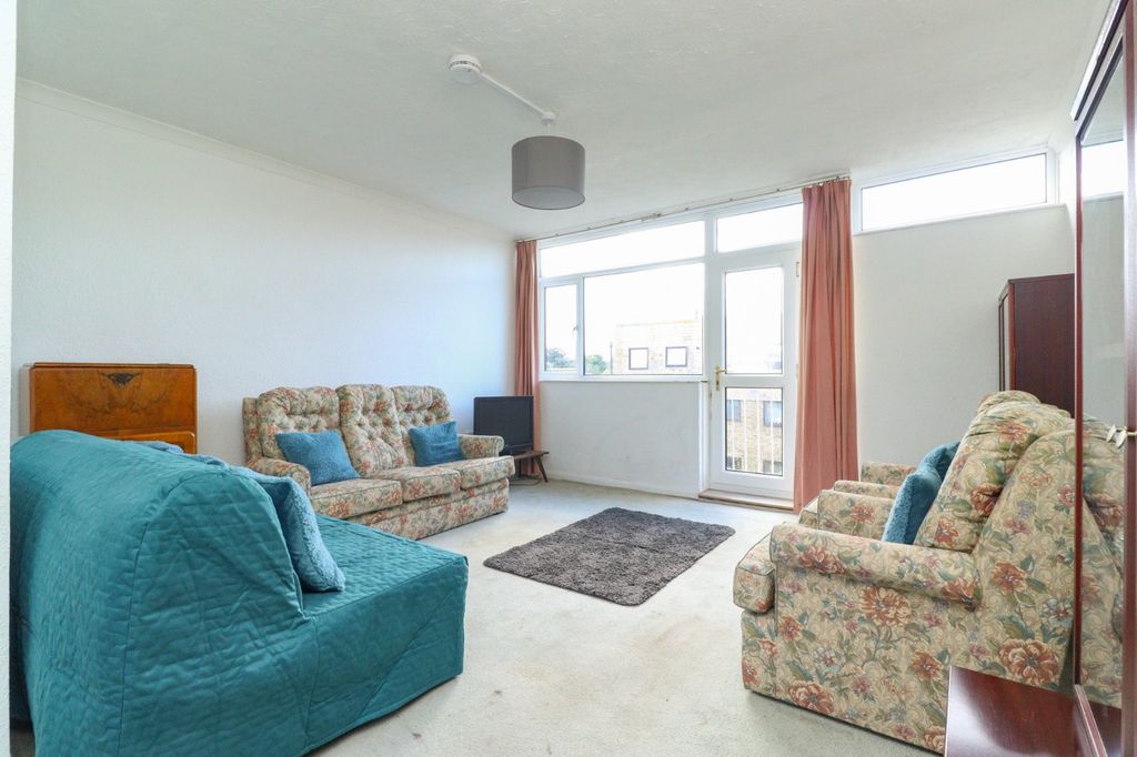 Additional image 5 of 2 bed flat for saleBeach Avenue, Birchington, Kent CT7