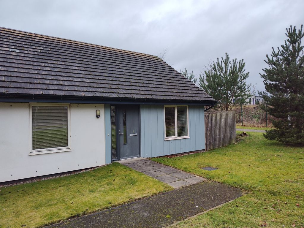 2 bed bungalow for saleHugh Mackenzie Avenue, Alness IV17