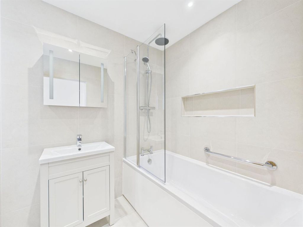 Additional image 9 of 3 bed detached bungalow for saleDry Street, Langdon Hills, Basildon SS16