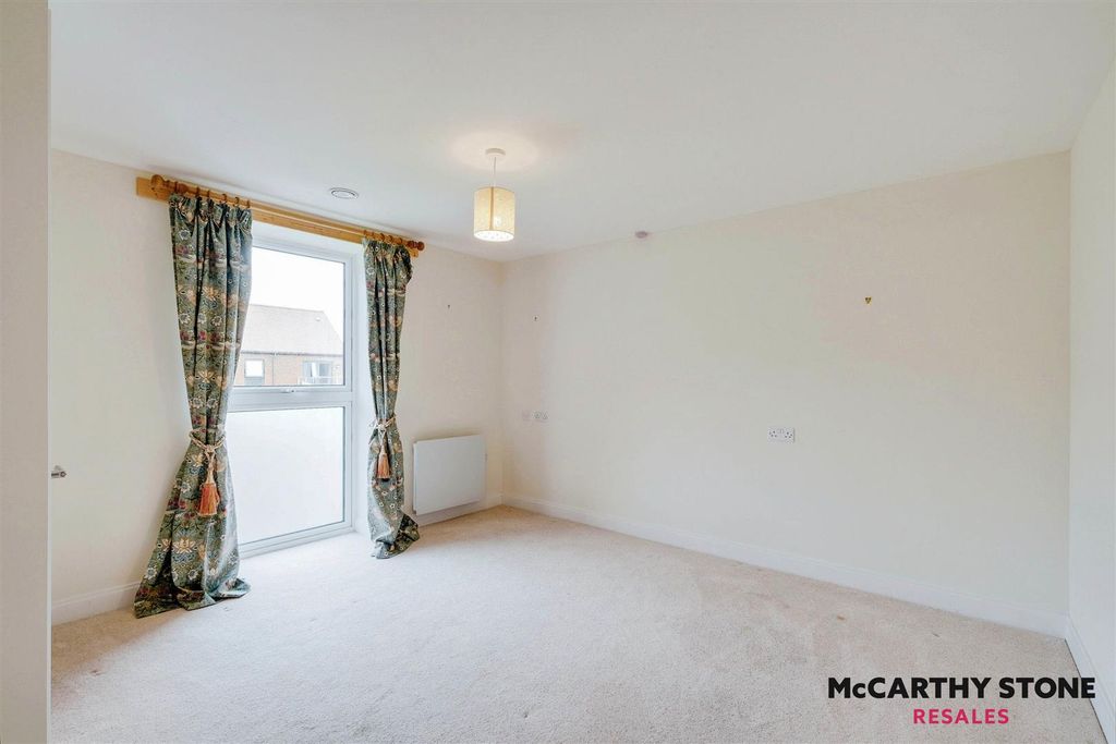 Additional image 14 of 1 bed flat for saleWayfarer Place, The Dean, Alresford SO24