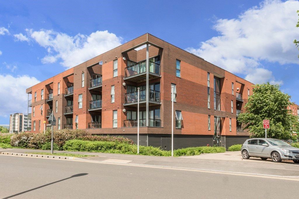 2 bed flat for saleUsk Way, Newport NP20