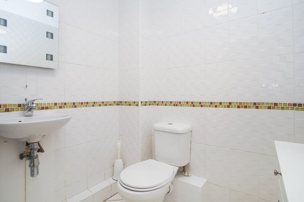 Additional image 9 of 2 bed flat for saleHadrian Court, Union Lane, Brampton CA8