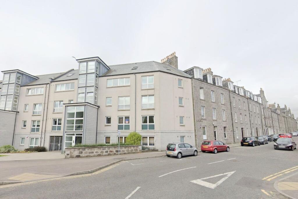 7, Dee Village, Millburn St, 3rd Floor Flat, Aberdeen, AB116LG