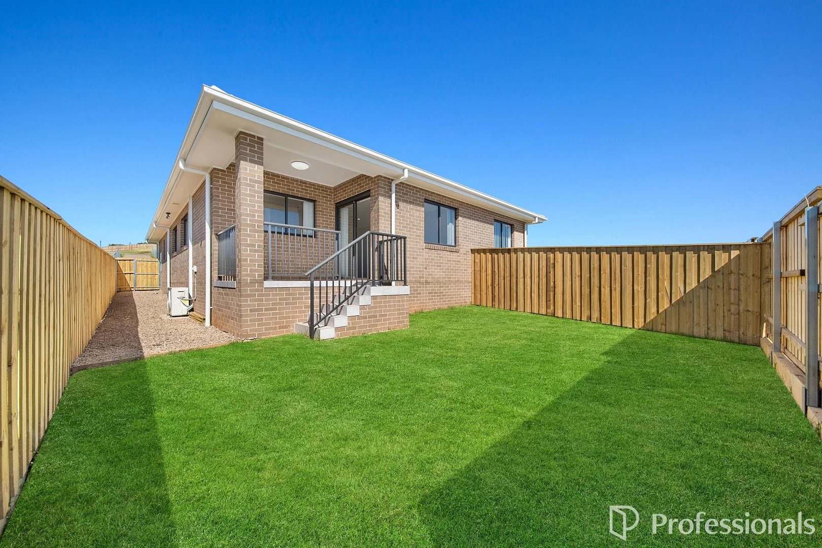 Additional image 10 of 57 Biscay Circuit, Menangle Park NSW 2563