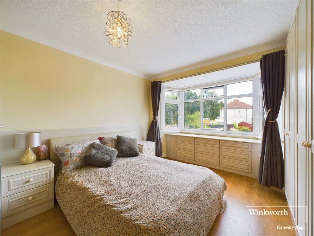 Additional image 7 of 5 bed semi-detached house for saleConiston Gardens, Kingsbury, London NW9
