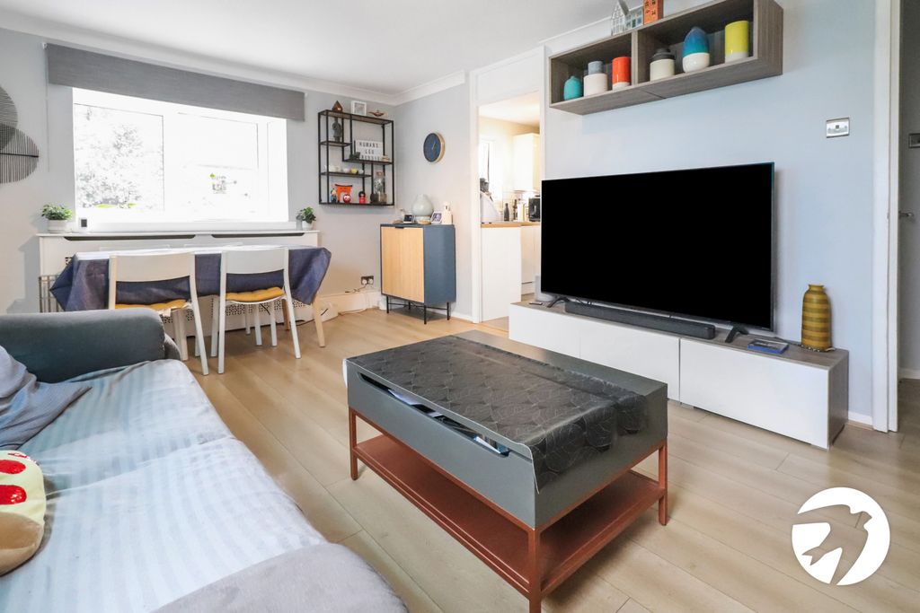 Additional image 4 of 2 bed flat for saleHeathdene Drive, Belvedere DA17