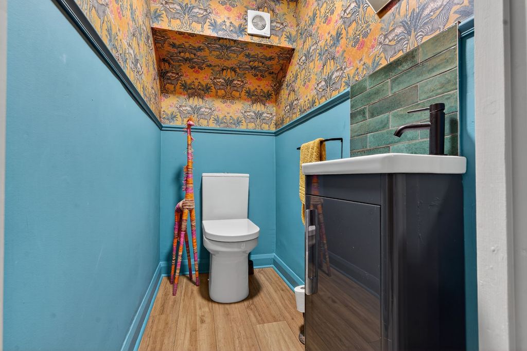 Additional image 30 of 4 bed semi-detached house for saleGisburn Road, Barnoldswick BB18