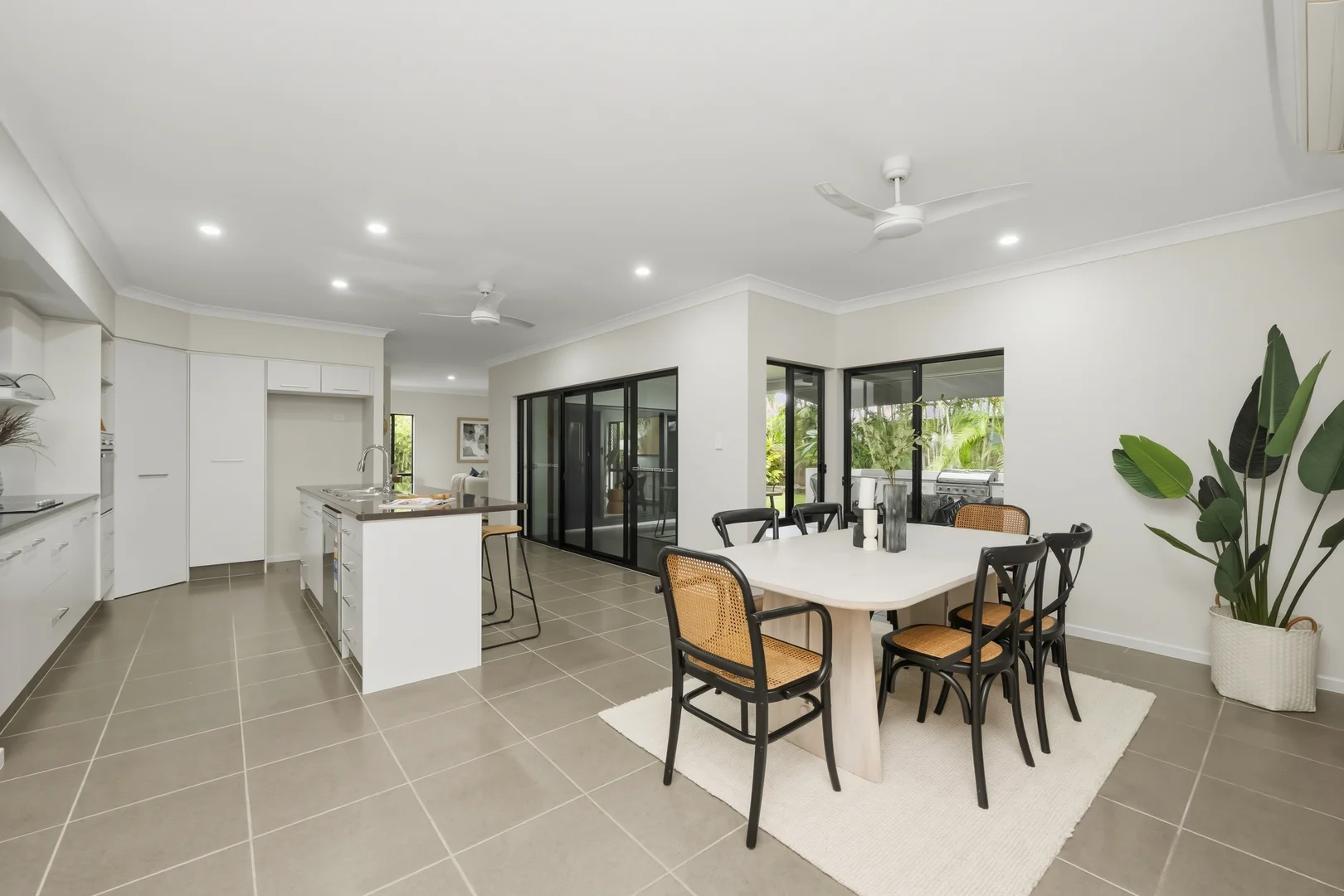 Additional image 10 of 16 Dragon Flower Avenue, Mount Low QLD 4818