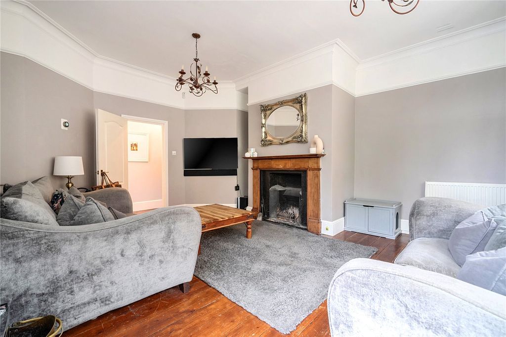 Additional image 8 of 3 bed detached house for saleLondon Road, Camberley, Surrey GU19