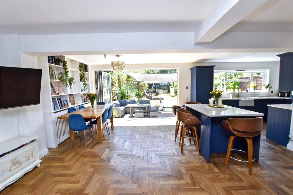 Additional image 8 of 5 bed semi-detached house for saleBowness Road, Bexleyheath DA7