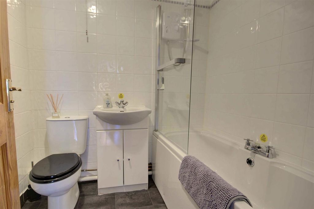 Additional image 13 of 6 bed detached house for saleIvy Cottage, Church Street, Ardgay, Nr Tain, Sutherland IV24