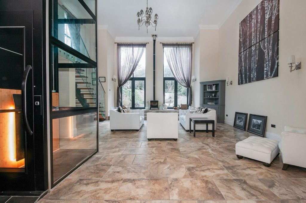 Additional image 4 of 4 bed detached house for saleThe Rockeries, 16 New Walk, Beverley HU17