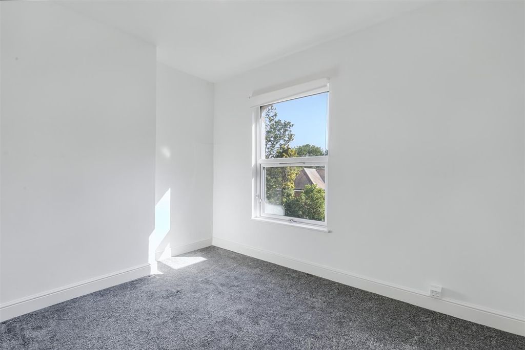Additional image 14 of 2 bed flat for saleDerby Road, Long Eaton NG10
