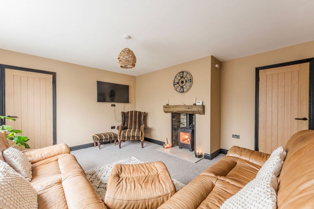 Additional image 20 of 3 bed detached bungalow for saleConey Hill, Beccles NR34