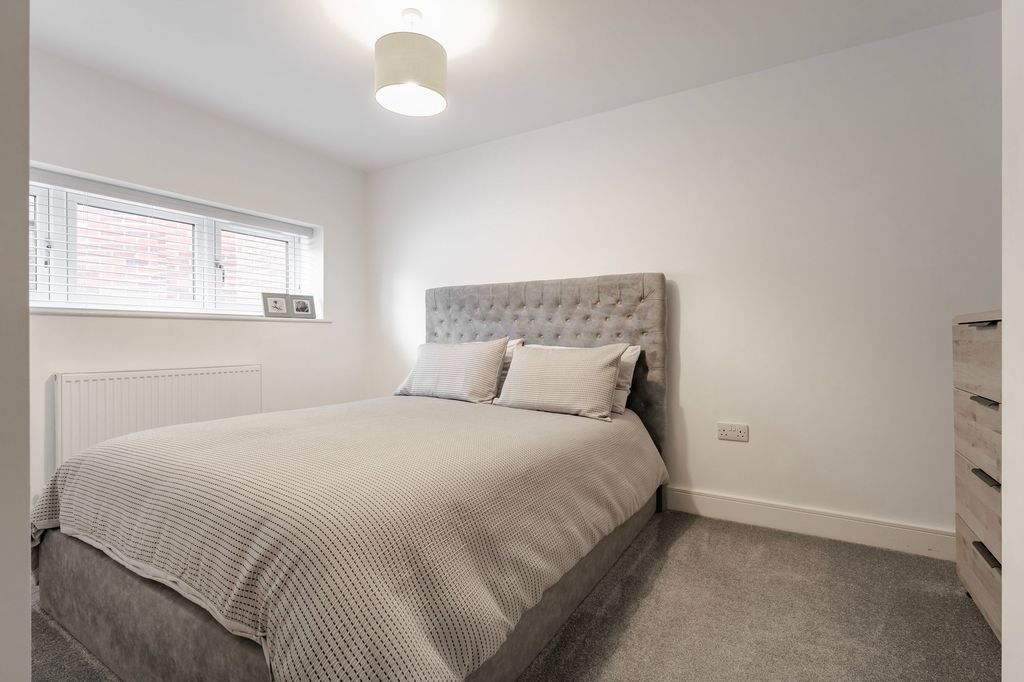 Additional image 12 of 2 bed flat for saleGranary Close, Wymondham NR18