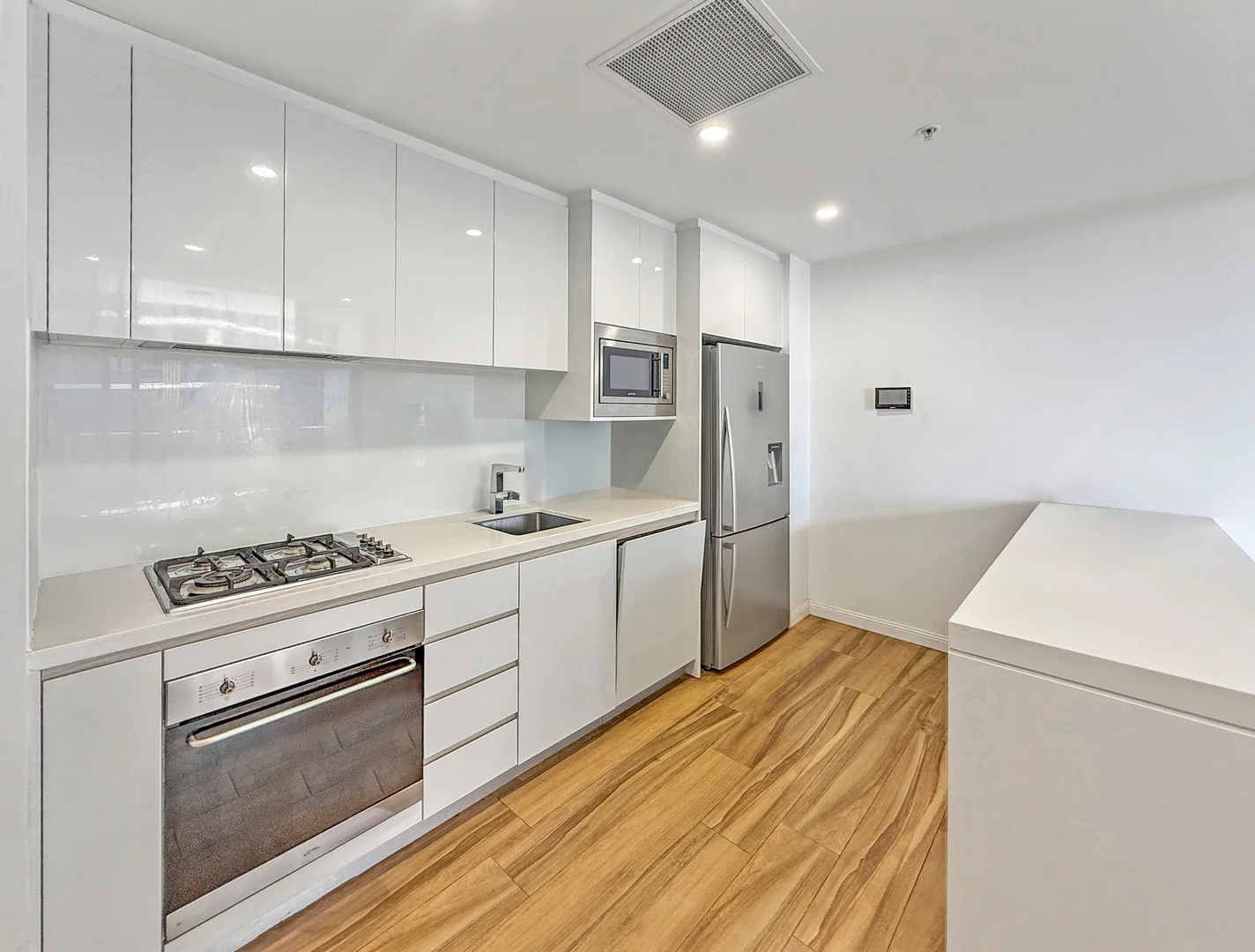 Additional image 4 of 463/28 Oaks Avenue, Dee Why NSW 2099