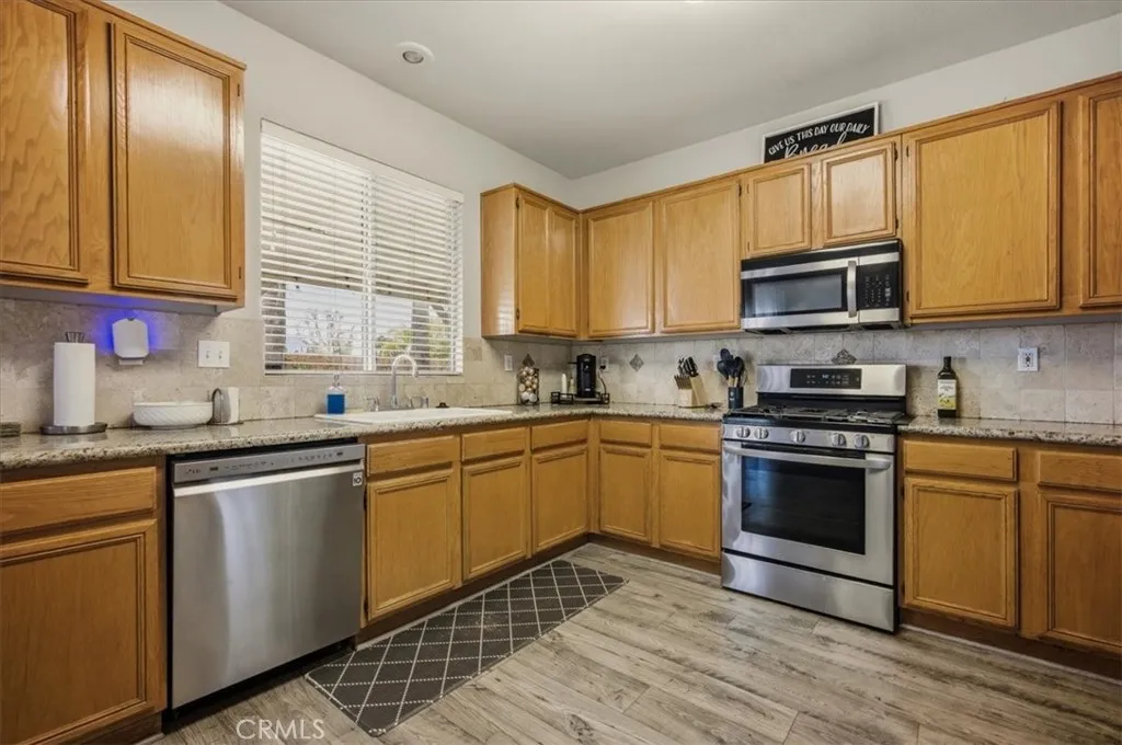Additional image 13 of 204 E Manchester Lane, San Bernardino, CA 92408
